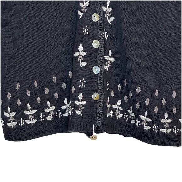 Vintage Worthington Cardigan Black Embroidered Sweater Floral Leaf Women Small - Picture 3 of 7